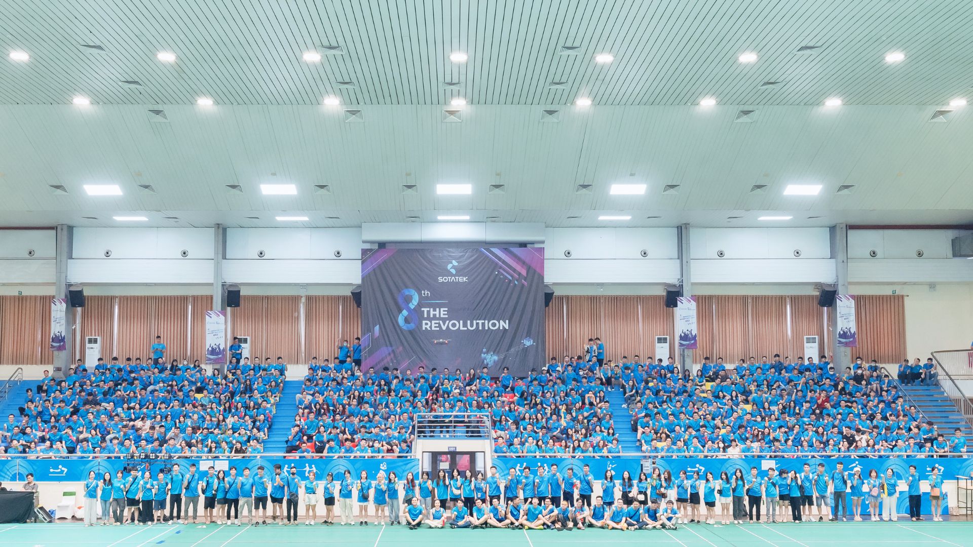 SotaTekの スポーツデー ：創立8周年記念日における 運動大会 が 大成功！